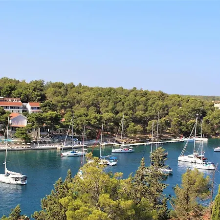 Lovisa - 4 Star With Pool And Amazing Sea View *