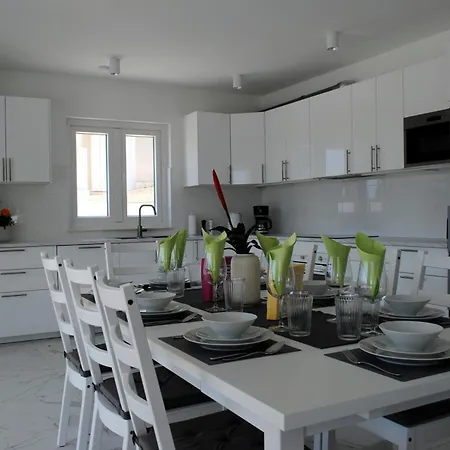 Lovisa - 4 Star With Pool And Amazing Sea View 빌라 *